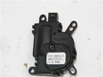 Stellmotor Heizung Ford FOCUS C-MAX 1S7H19B634CA 12/2003