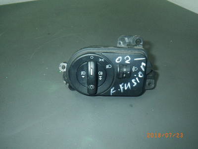 109846 Lichtschalter FORD Fiesta V (JH, JD) 2S6T13A024AC