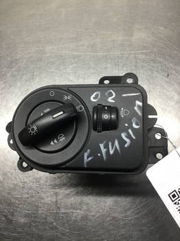 109846 Lichtschalter FORD Fiesta V (JH, JD) 2S6T13A024AC
