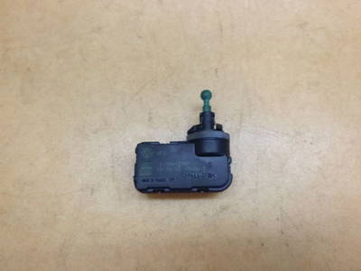 Stellmotor Scheinwerfer VW GOLF IV (1J1) 1.6 FSI VW,1J0941295F 81 KW