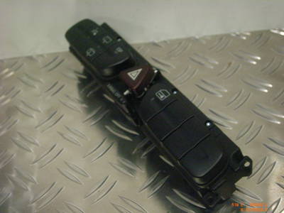 448717 Schalter für Warnblinker MERCEDES-BENZ C-Klasse T-Modell (S203) 203821835