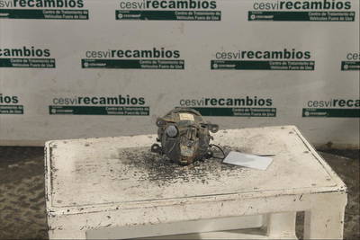 Nebelscheinwerfer links Dacia Duster 82 00 074 008 8200074008