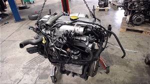 Motor MIT Turbolader Saab 9-5 Kombi 2.2 TiD Classic Ezl 06.06.2002 YS3E