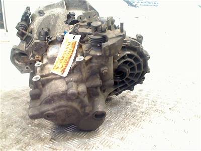 Getriebe Manuell Nissan Almera Tino (V10M) MPV 2.2 Di 16V HP (YD22(Euro 3)) 2003 (CMND6R8200301543)