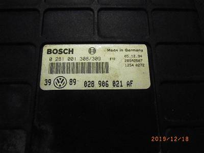 (146239 Motorsteuergerät VW Golf III (1H) 028906021)