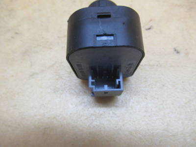 Schalter Außenspiegel AUDI A6 (4F2, C6) 2.0 TDI AUDI,8E0959565 103 KW