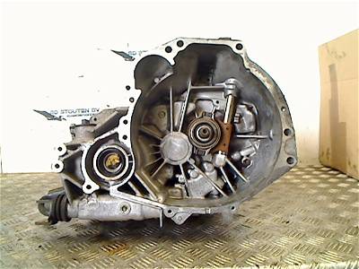 Getriebe Manuell Nissan Almera Tino (V10M) MPV 1.8 16V (QG18DE(Euro 3) 2004 (320056J001, 308E209168, 320056J001)