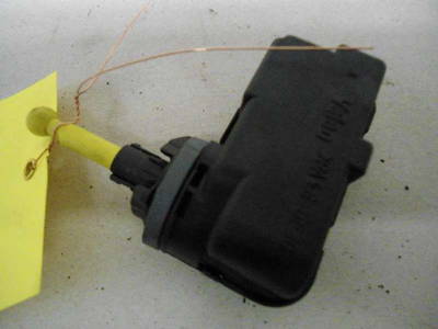 Motor Leuchtweitenregulierung OPEL CORSA C (F08, F68) 1.0 OPEL,24405672 43 KW