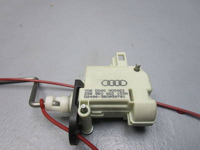 Stellelement Zentralverriegelung AUDI A4 AVANT (8ED, B7) 2.0 TDI AUDI,8E0862153A 103 KW