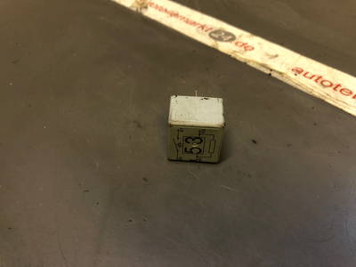 203377 Relais AUDI A3 (8L) 141951253B