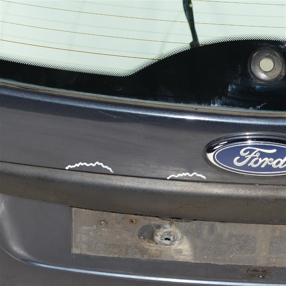 Ford Focus II Heckklappe Limo Schrägheck Klappe hinten 2755 royal