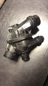 Thermostat BMW 1er (E87) 10106811