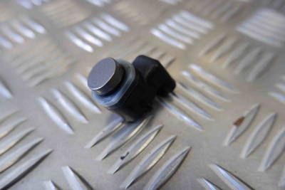 Sensor für Einparkhilfe Jaguar AH4215K859AA 25776875