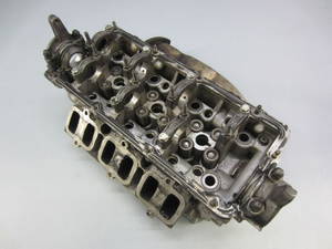 Zylinderkopf links AUDI A6 (4B2, C5) 2.5 TDI 120 KW