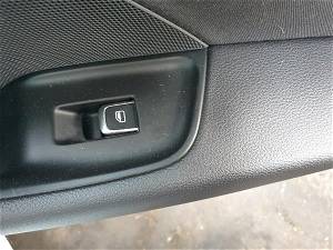 Schalter für Fensterheber rechts hinten Audi A3 Limousine (8V)