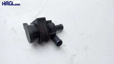 Elektrische Zusatzwasserpumpe 1k0965561f VW Polo 1.6 TDI Blue Motion Technology beats 6R Polo Limousine