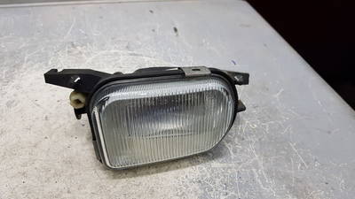 Nebelscheinwerfer Halogen Vorne Links 00-04 (scheinwerfer)