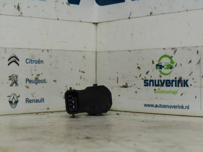 Parken-Sensoren Renault Megane III Grandtour (KZ) Combi 5-drs 1.5 dCi 110 (K9K-J836) 2012 (0202120208, 0709190006, 284426105R, 303954)