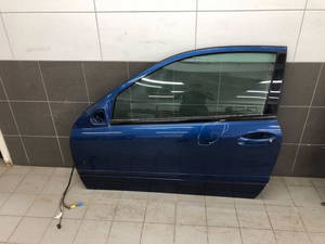 Tür links Mercedes-Benz C-Klasse W204 P17210813