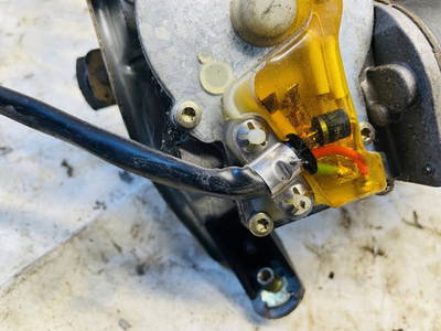 Scheibenwischermotor Vorne Mercedes-Benz W203, 2000.05 - 2004.02 a2038200342 404518 32488246