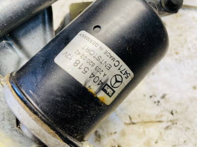 Scheibenwischermotor Vorne Mercedes-Benz W203, 2000.05 - 2004.02 a2038200342 404518 32488246