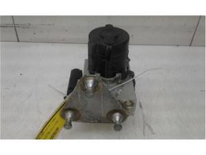 P13327306 Pumpe ABS MERCEDES-BENZ CLK (C208) 0034310312
