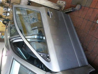 Tür links vorn SKODA OCTAVIA COMBI (1Z5) 1.6 TDI 77 KW
