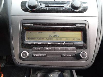 Radio Seat Altea XL (5P) 5P0035186B 8157641238366 E2-A1-13-8 gebraucht