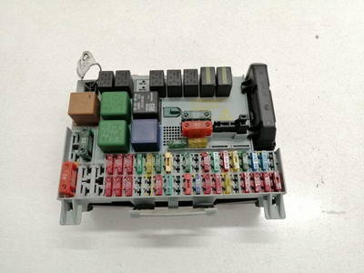 Sicherungskasten Opel Vectra B (J96) 90505470 29152423