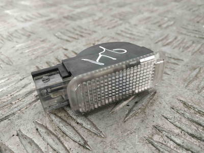 Innenleuchte Audi 4B0947415A 29339625