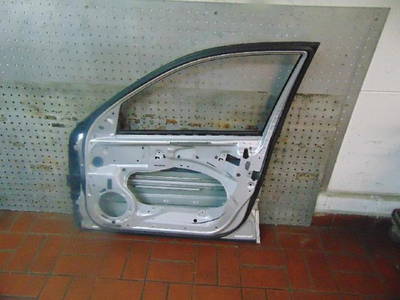 Tür vorn rechts ohne Anbauteile Mercedes-Benz E-Klasse Limo (Typ:211) E 500