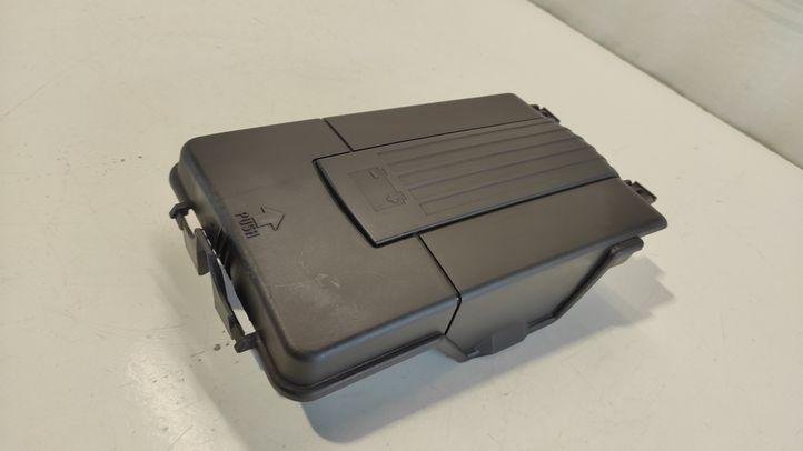 Batterie VW Golf Plus (5M) 1K0915443C 32593117 gebraucht