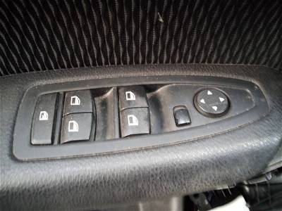 Schalter für Fensterheber links vorne BMW 1er (F21) 29815006