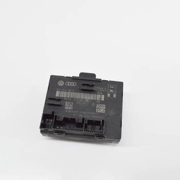 Stellelement für Zentralverriegelung links hinten Audi Q3 (8U) 8X0959795C 30313888