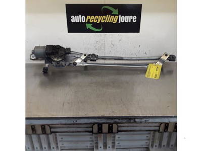 Wischermotor links Ford Focus II Turnier DA, DS, FFS 0390241731 P12173902