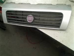 Grill Fiat Ducato (250) Bus 3.0 140 Natural Power (F1CE0441A) 2012