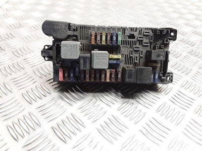 Sicherungskasten Mercedes-Benz E-Klasse (W211) 2115453901 31375543