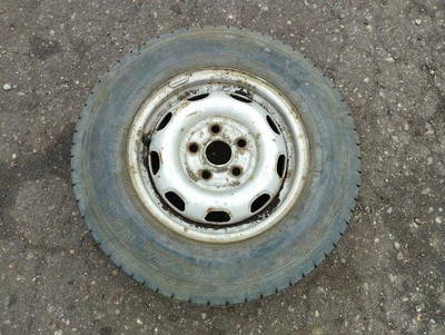 Reserveradhalter VW Transporter T4 Pritsche/Fahrgestell () 701601027