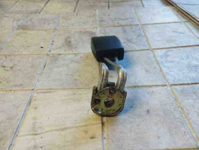 Gurtschloss Audi 4B0857740A 31631540