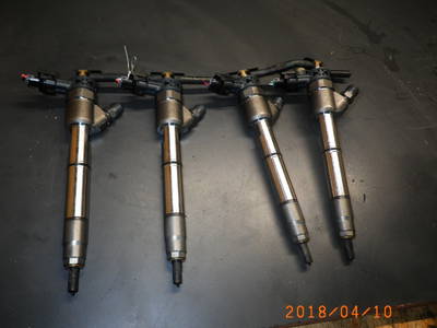102039 Einspritzdüsen HYUNDAI Tucson (TL) 338002A610