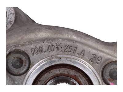 Achsschenkel links vorne VW Golf VII (5G) 1.6 TDI 66 kW 90 PS (04.2013-> ) 31823496