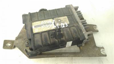 Steuergerät Motor Volkswagen Passat, B3 1988.03 - 1993.07 443907311b 0261200261