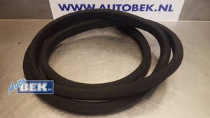 Türgummi links vorne Mercedes-Benz C-Klasse W204 A2046970951 P12702292