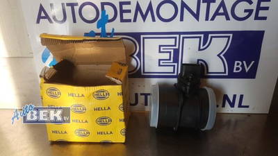 Luftmassenmesser VW Passat B5.5 3B3 8ET00914257 P13916661