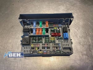 Sicherungskasten BMW 3er E90 690660903 P15917303