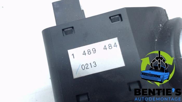 P16011995 Schalter für Wischer MINI Mini (R50, R53) 61311489484 gebraucht
