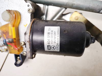 Scheibenwischermotor Vorne Mercedes-Benz W203, 2000.05 - 2004.02 a2038200342 404518 32498043