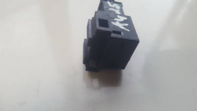 Bremslichtschalter Volkswagen Golf, IV 1997.08 - 2003.10 1J0945511A 32886385