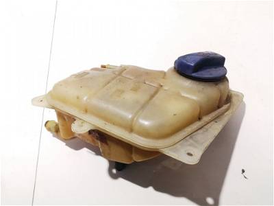 Ausgleichsbehälter, Kühlmittel Volkswagen Passat, B5 1996.08 - 2000.11 8d0121403 33075415
