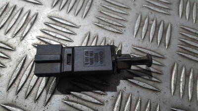 Bremslichtschalter Volkswagen Golf, IV 1997.08 - 2003.10 1h0927189d 33131077